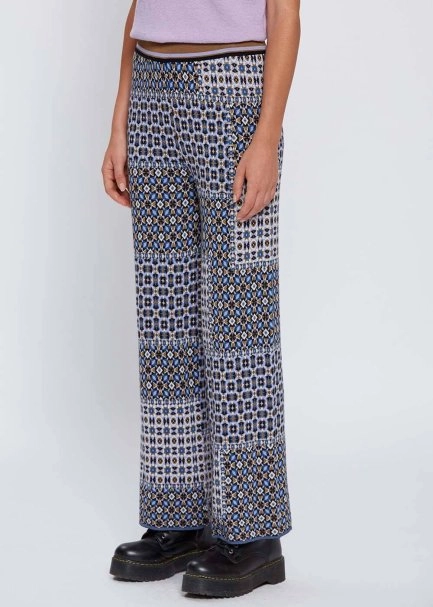 PATCHWORK JACQUARD PATTERN KNIT PANTS - 3