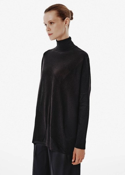 Patchwork-Pattern Batwing-Sleeve Black Knit Tunic - 3