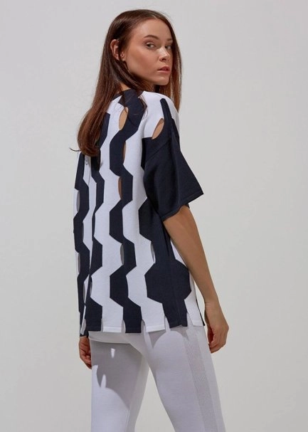 Pencereli Desenli Lacivert Triko Üst - 4