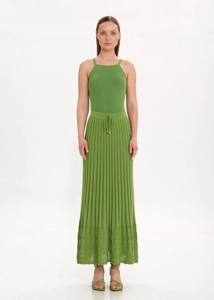 Pile Detaylı Yeşil Triko Etek - 1