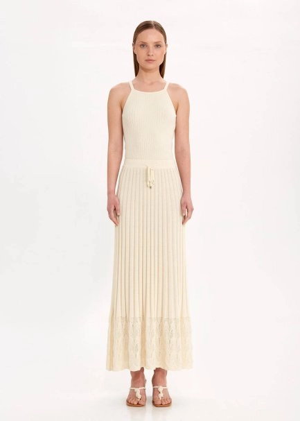 PLEATED DETAIL SAND KNIT SKIRT - 2