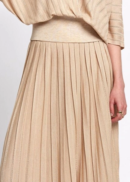 Pleated Maxi Beige Knit Skirt - 7