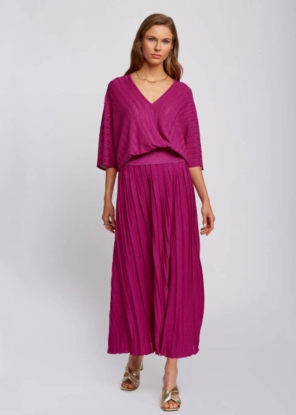 Pleated Maxi Fuchsia Knit Skirt - 6