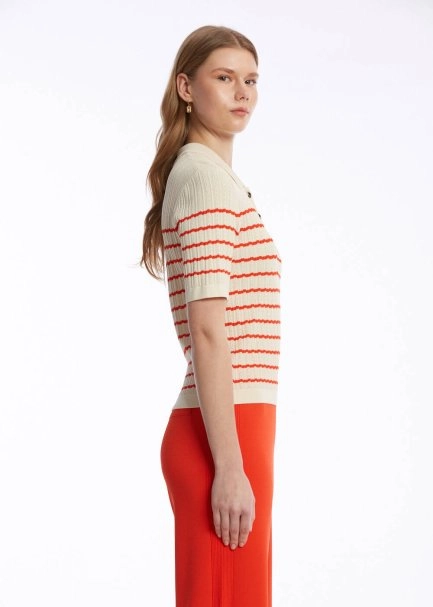 POINTELLA DETAIL SAND LOBSTER KNIT TOP - 3