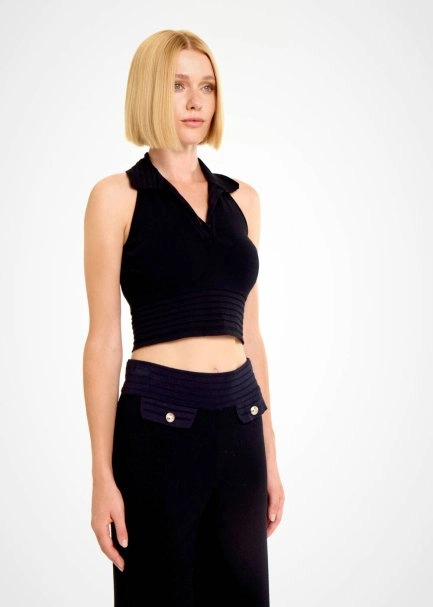 Polo Yaka Siyah Crop Triko Üst - 4