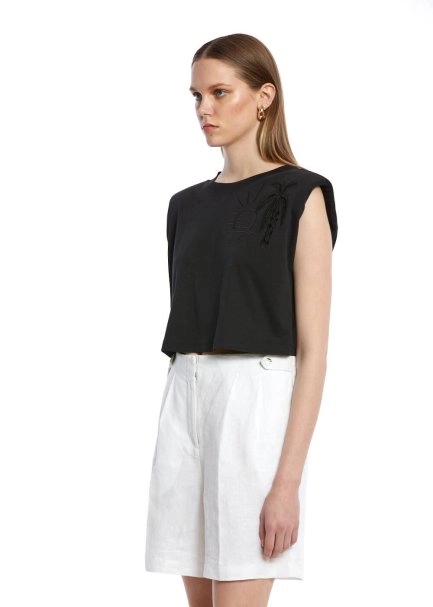 Saf Pamuk Palmiye Nakışlı Siyah T-Shirt - 3