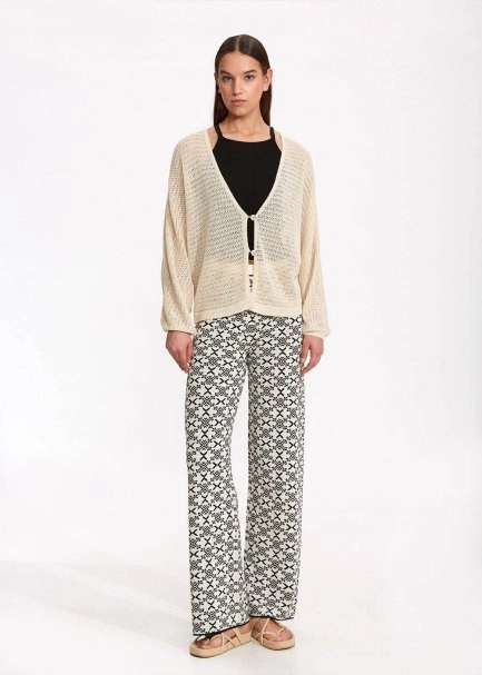 Seashell Button Linen Sand Knit Cardigan - 2