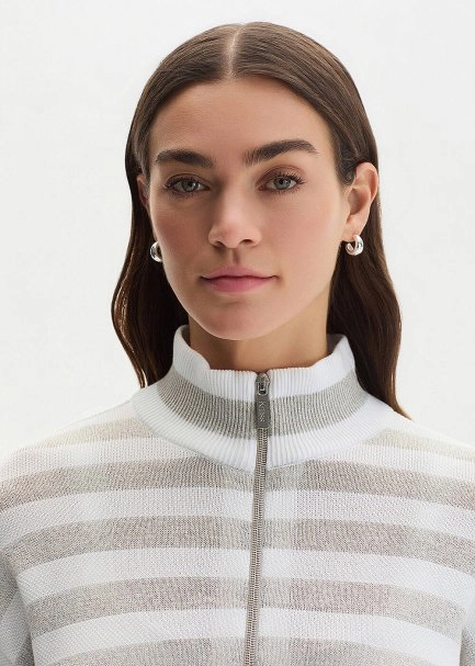 SHIMMERY WHITE KNIT CARDIGAN - 4