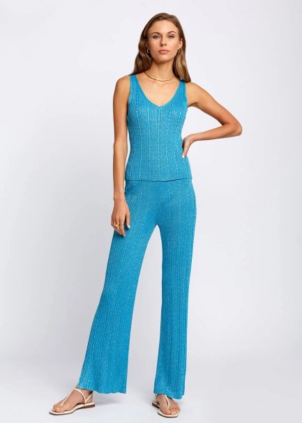 Sleeveless V Neck Sleeveless Turquoise Knit Top - 2