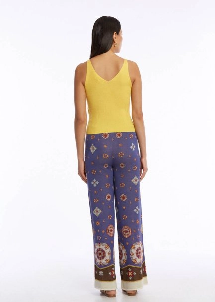 SLIM FIT SUNFLOWER KNIT TOP - 5