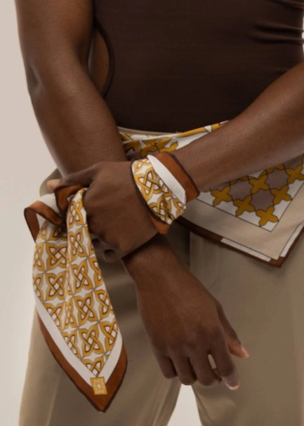 STAR PATTERN PHERAHS LOGOED PURE SILK SCARF - 2