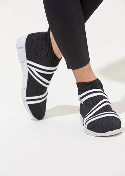 STRIPED BLACK KNIT SNEAKERS - 2
