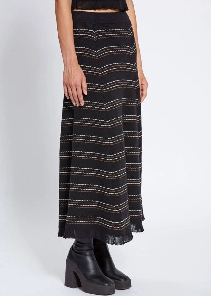 STRIPED LONG BLACK KNIT SKIRT - 3