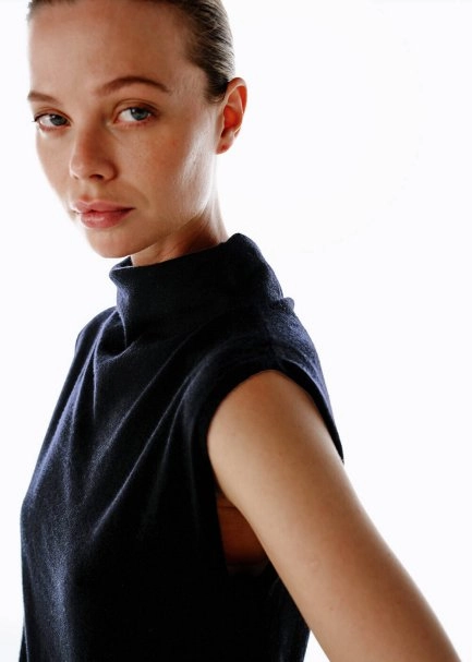 ULTRAFINE WOOL CASHMERE BLEND KNIT TOP BLACK - 3