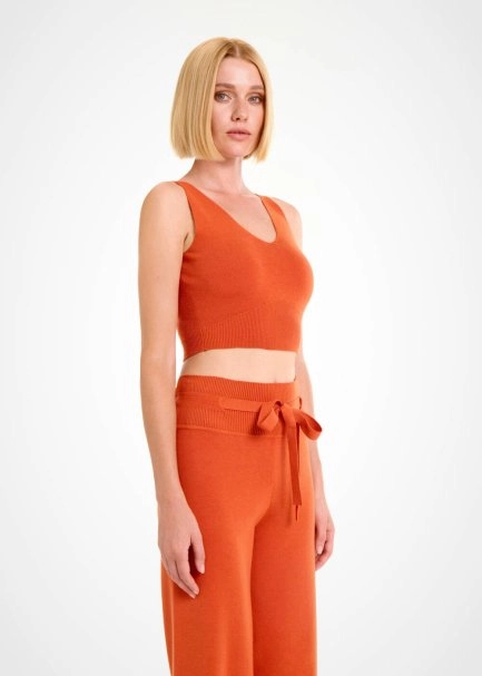 V NECK CROP PUMPKIN KNIT TOP - 4