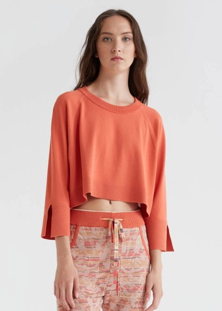 Bol Kesim Mercan Rengi Crop Triko Üst - 1
