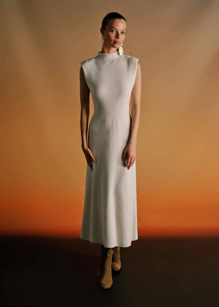 KNITSS - EXTRAFINE MERINO WOOL RICH BLEND KNIT DRESS ECRU