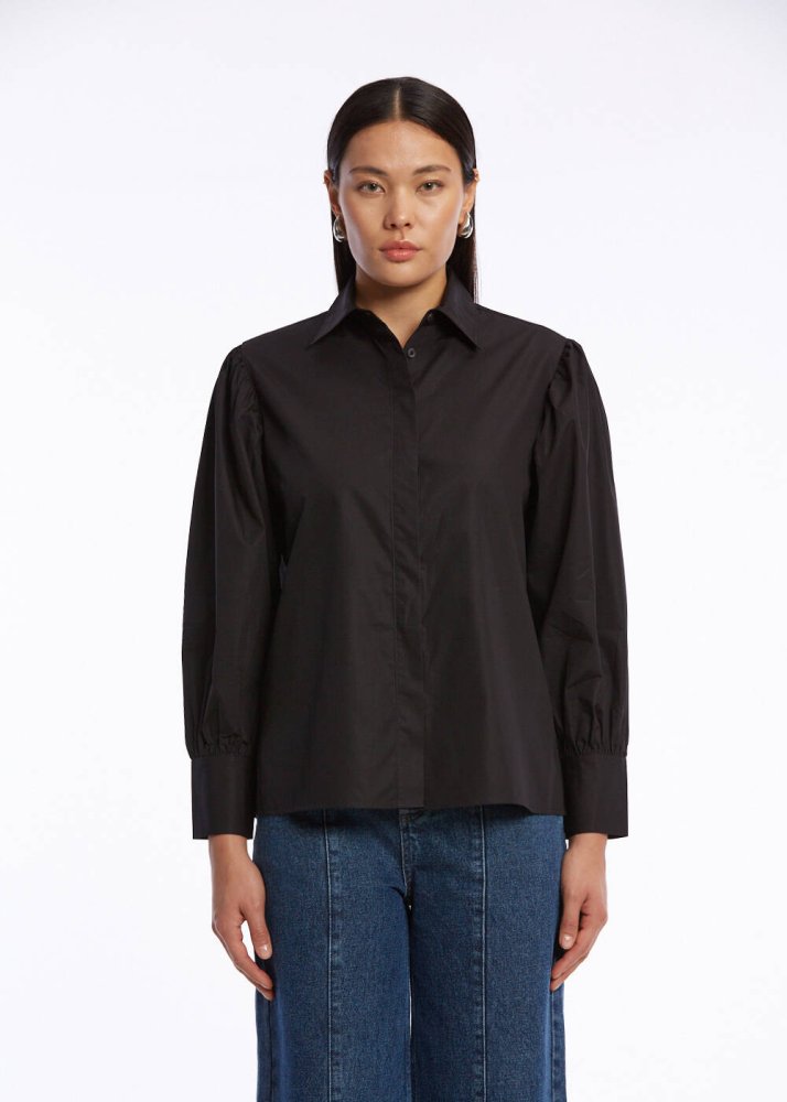 KNITSS - GATHERED DETAILED PURE COTTON BLACK SHIRT