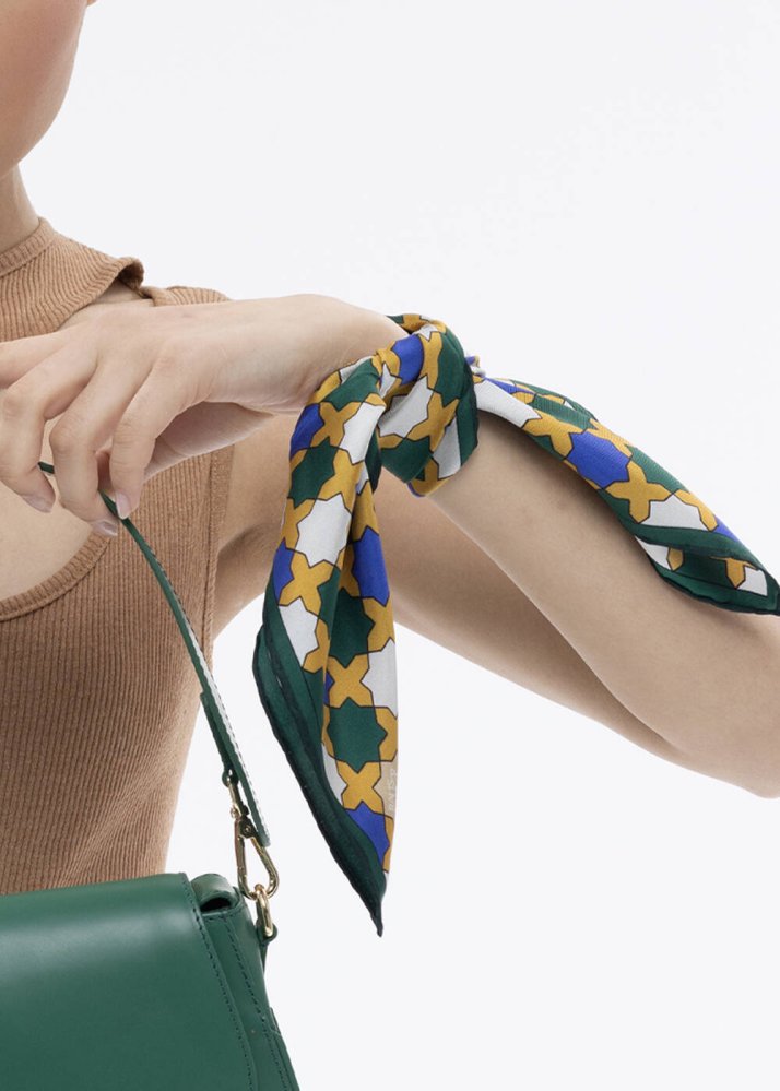 PHERAHS - GEOMETRIC PATTERN PHERAHS LOGOED PURE SILK SCARF