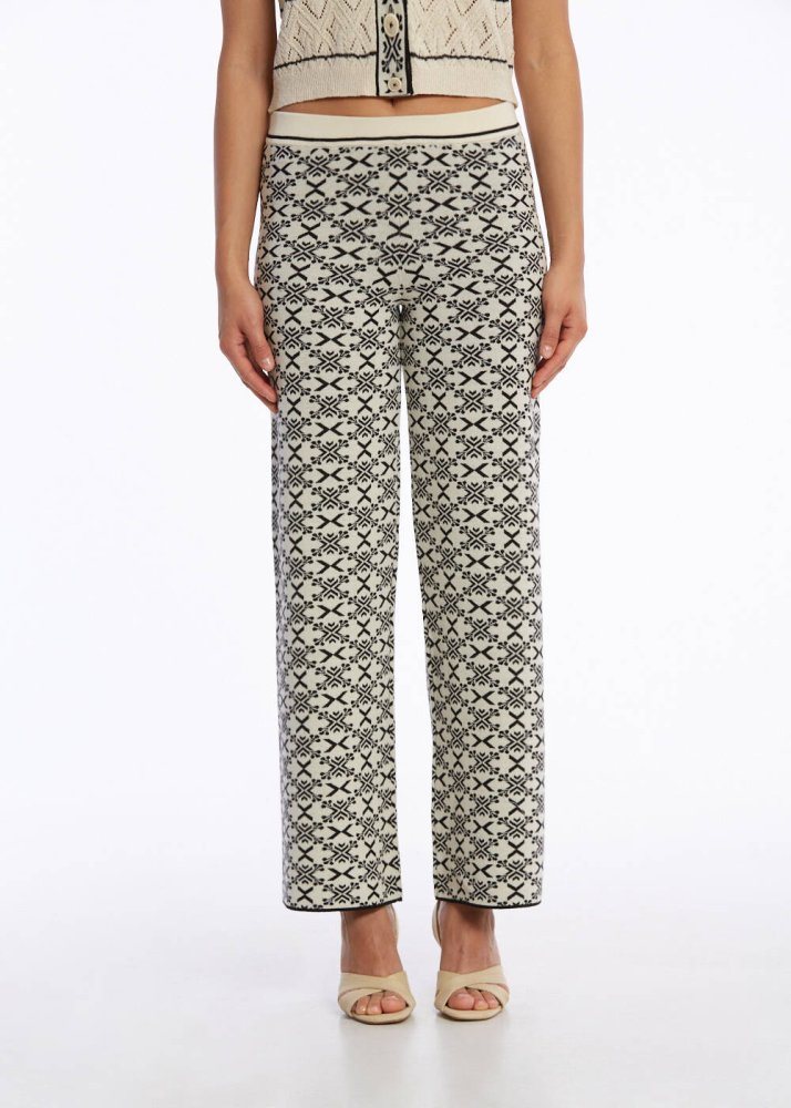 KNITSS - Jakar Desenli Siyah Triko Pantolon