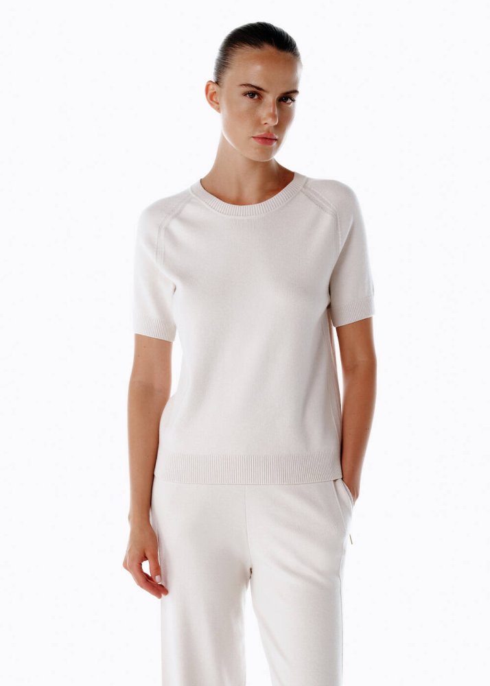 KNITSS - MERINO WOOL BLEND KNIT TOP NATURAL