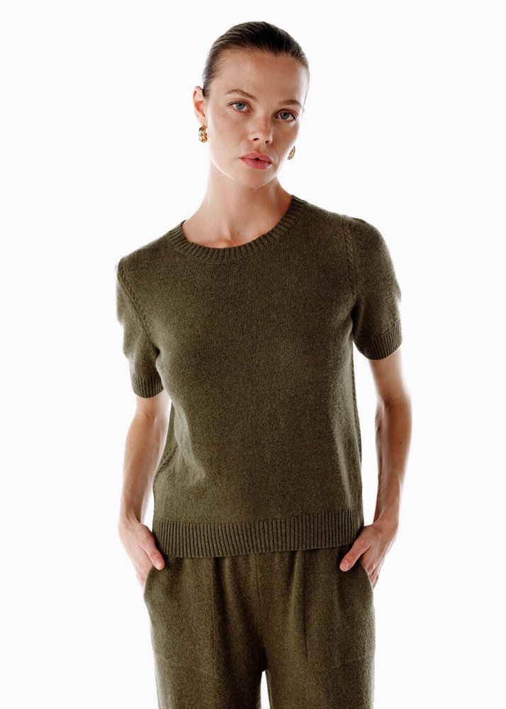 KNITSS - OLIVESTONE CASHMERE KNIT TOP
