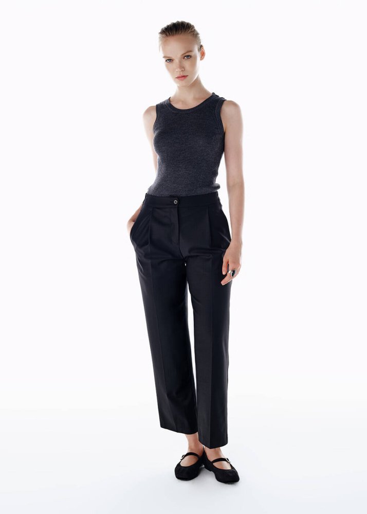 KNITSS - PLEATED DETAIL WOOL PANTS BLACK 