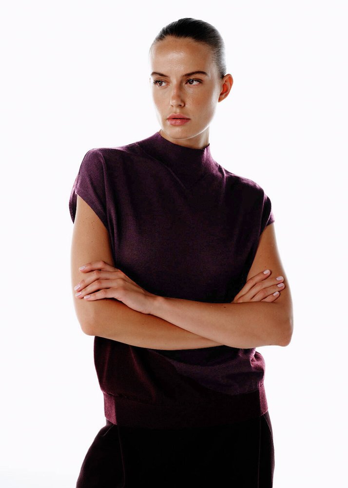 KNITSS - PLUM MERINO WOOL BLEND KNIT TOP