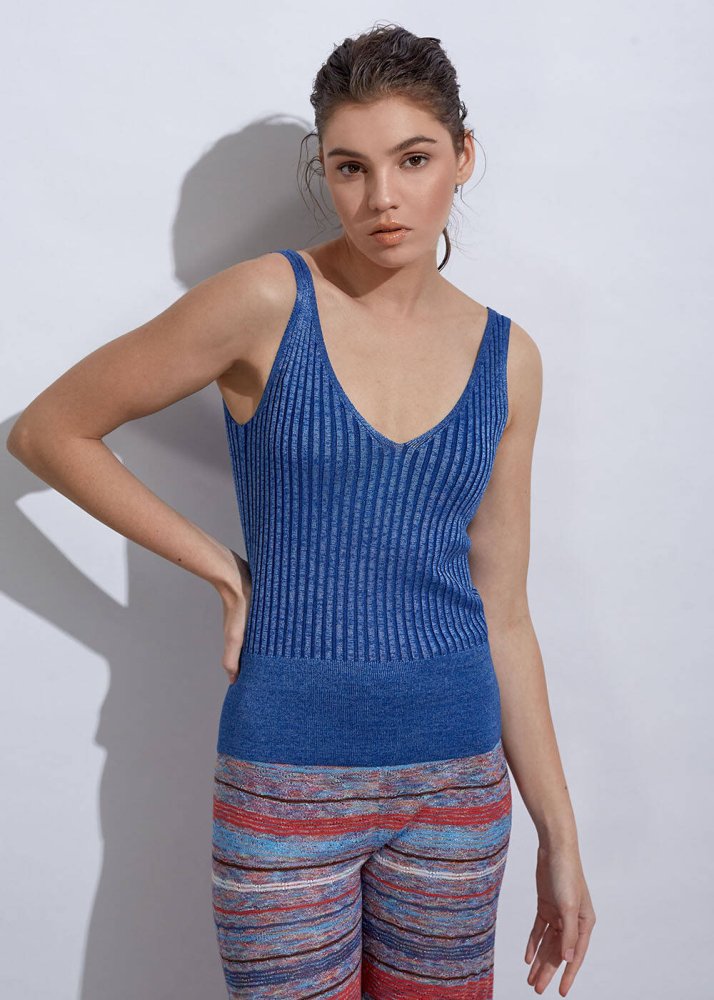 KNITSS - V Neck Ribbed Azure Knit Top
